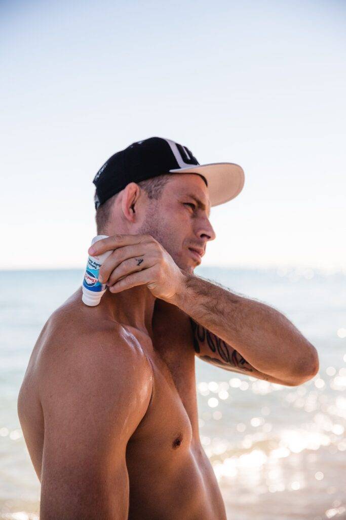 Using Intensive Relief Roll on for Sore Muscles